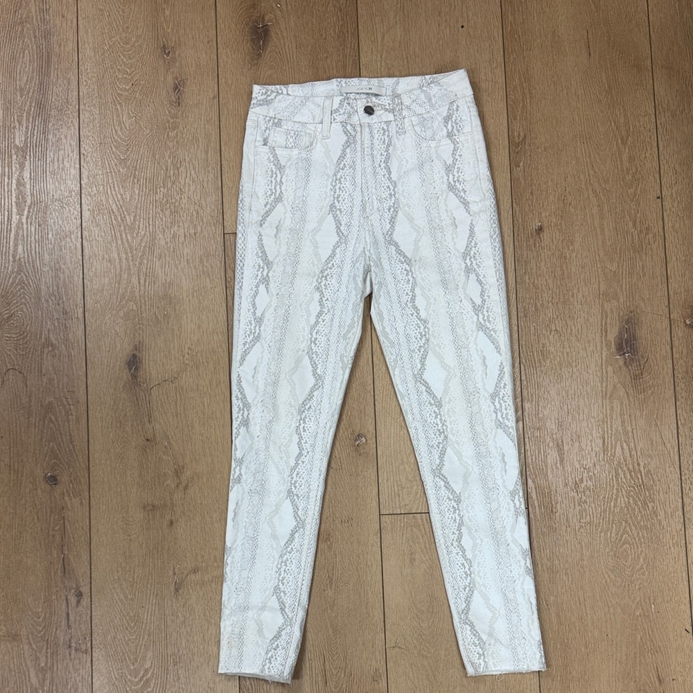 Joe's Jeans White Snake Print HI (rise) HONEY Skinny Jeans